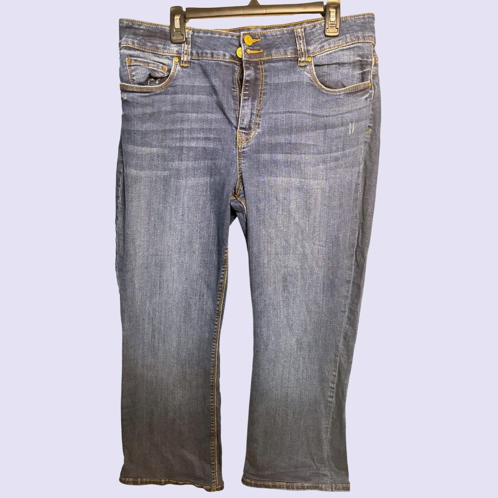 KUT from the Kloth Women Medium Wash Denim Capri Cropped Jeans Size 16